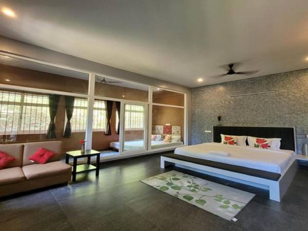 Rest and Beyond Lake Stays