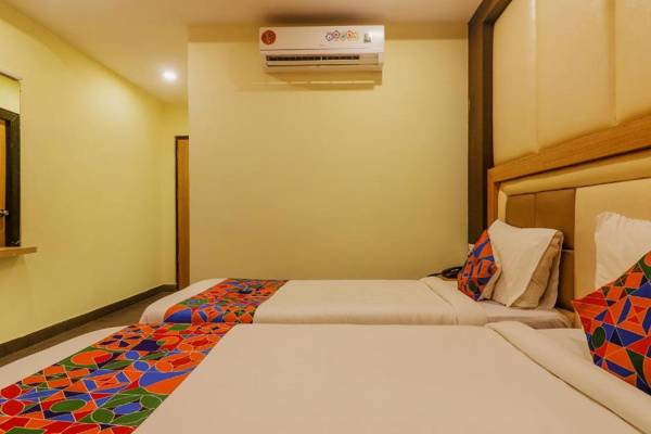 FabHotel Keerthi's Anupama Governor Peta