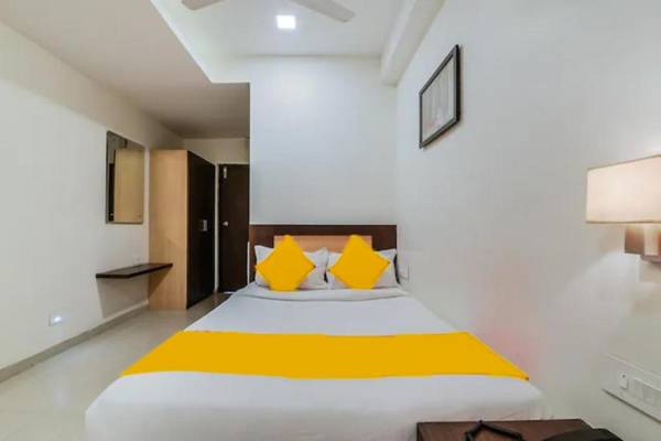 FabHotel Leela Grand Inn