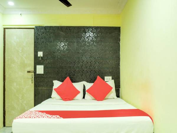 OYO 73874 Hotel B.s.r Ritz