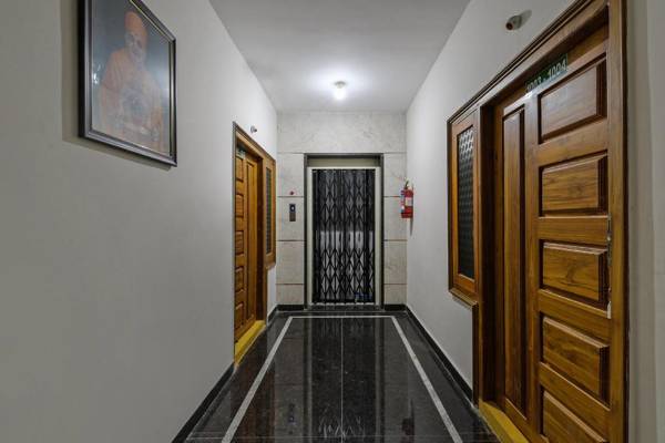 OYO Flagship 74751 Akshaya Enikepadu - Moca