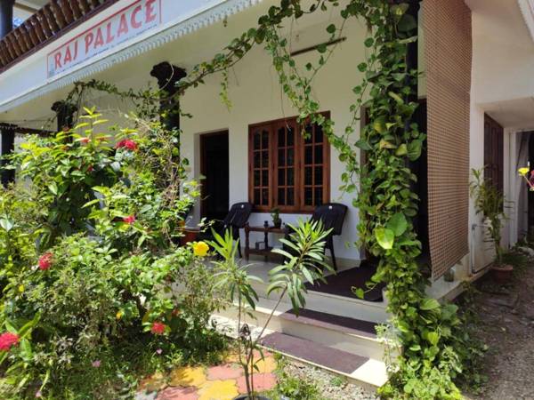Raj Palace Home Stay