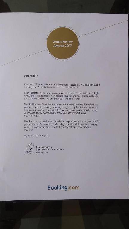 Raj Palace Home Stay