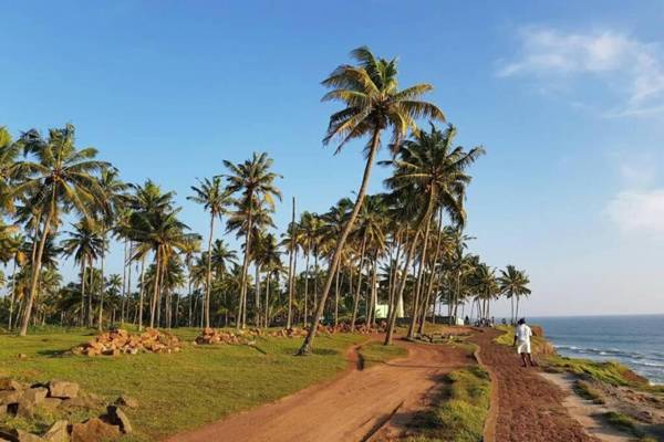Mavila Beach Resort Kerala's Heritage Temple Villa