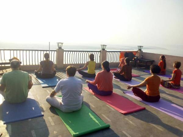 Hotel Sita Place On Heritage Ghats Of Benaras