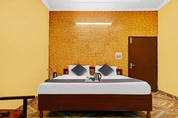 OYO Flagship 3071 Hotel Kamesh Hut