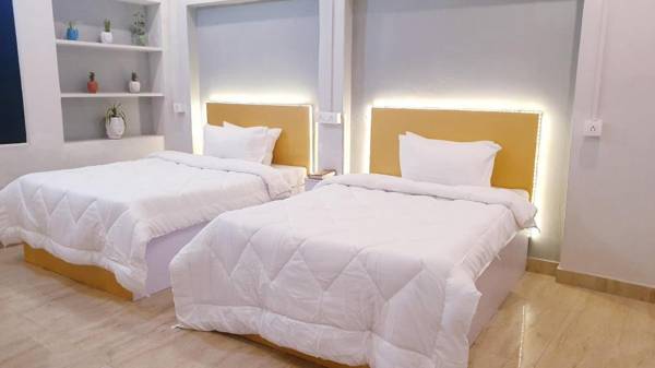 Vibe n Joy Guest House