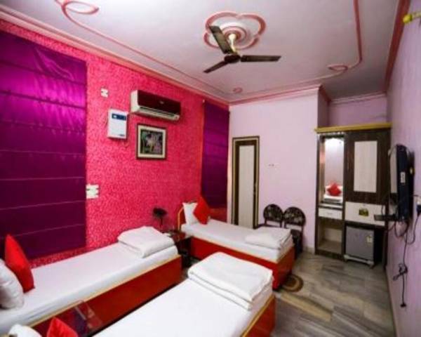 Hotel Shri Ram International