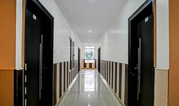 Treebo Trip Hotel Ashoka Grand