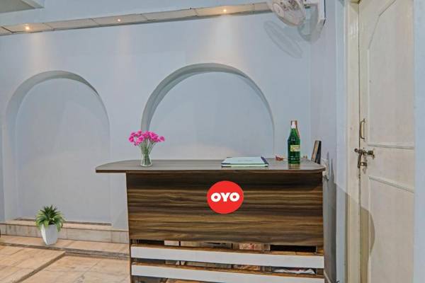 OYO Flagship 92819 Hotel Surbhi G House