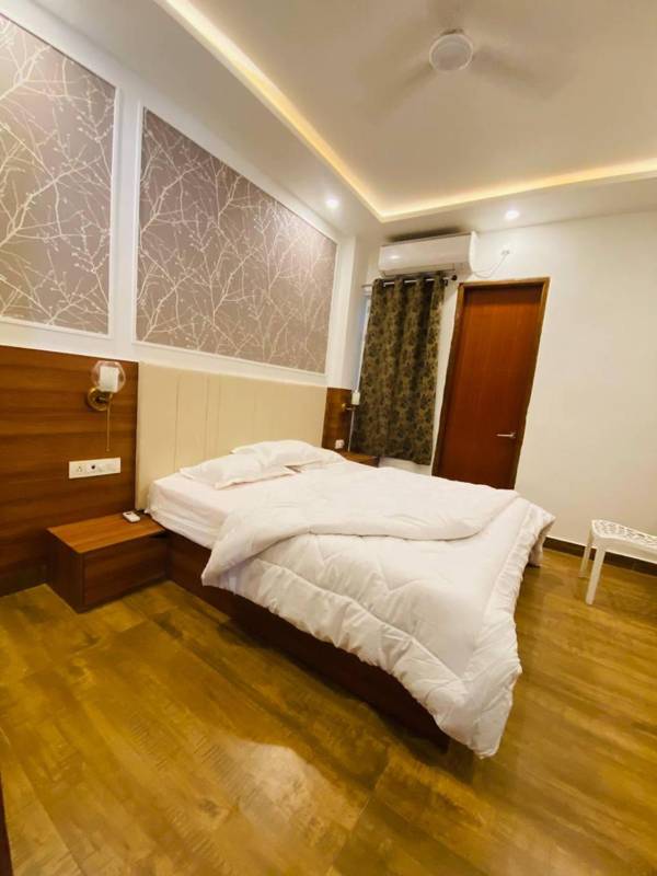 Hotel Heritage Divine