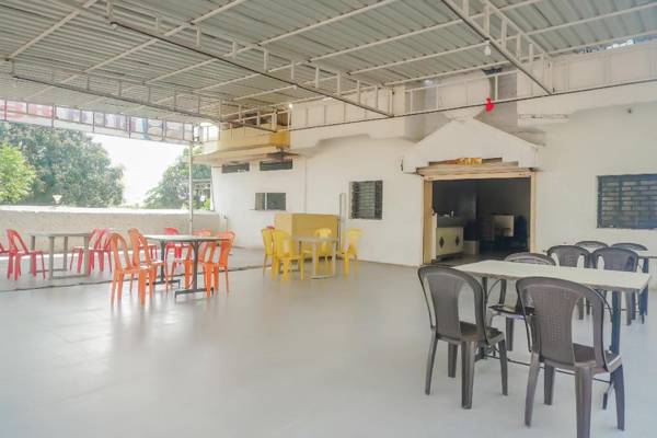 SPOT ON 79875 Hotel Mahindra