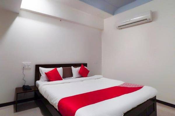 OYO 65166 Hotel Shivam