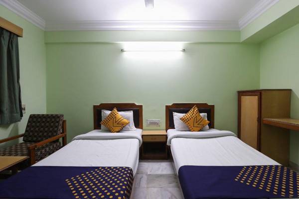 SPOT ON 66196 Hotel Hilltop