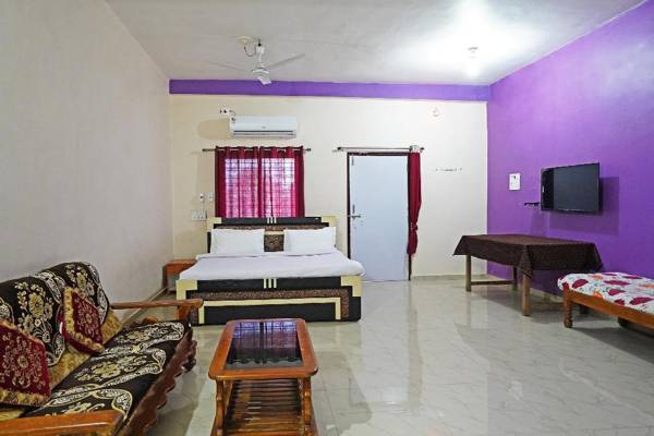 OYO 85454 Abhi Homestay