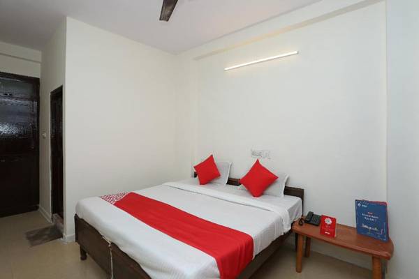 OYO 28260 Hotel Ganga Sagar