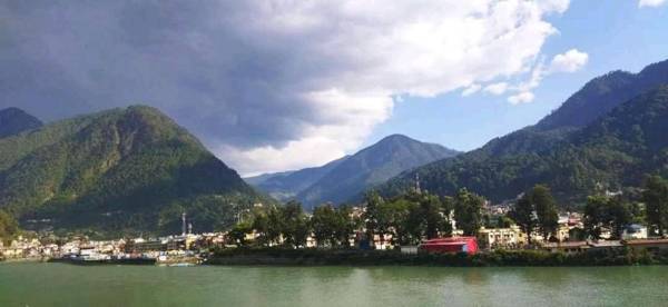 Hotel Lake View Paradise