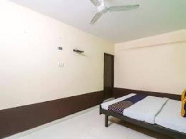 OYO 88021 Hotel Kumar Residency