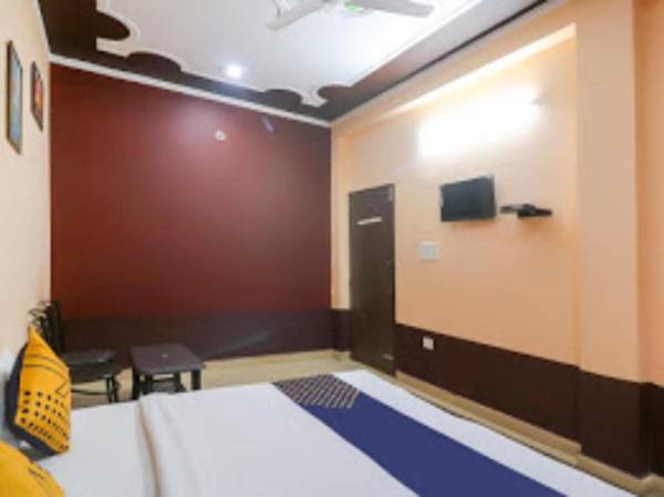 OYO 88021 Hotel Kumar Residency