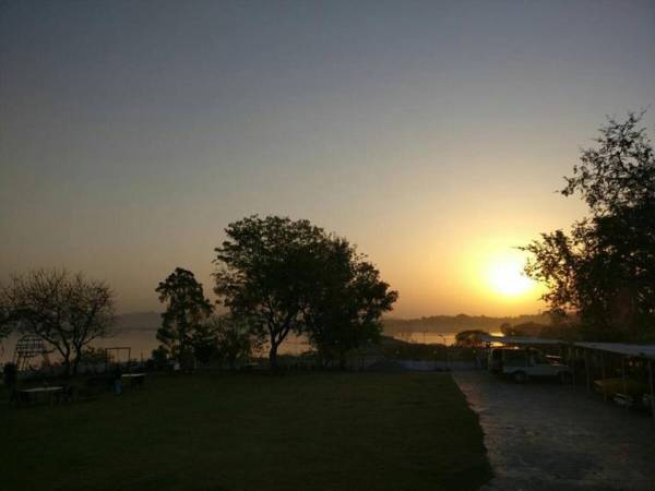 Devendragarh Palace - Luxury Paying Guest House