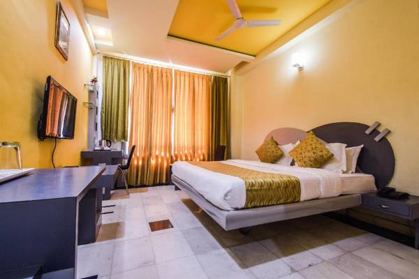 OYO 3225 Grande Sita