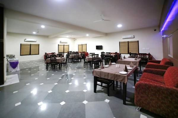 Hotel Royal Pratap Niwas