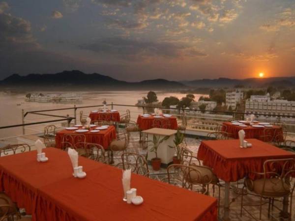 Mewar Haveli A Traditional Hotel