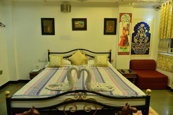 Mewar Haveli A Traditional Hotel