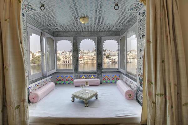 Lake Pichola Hotel