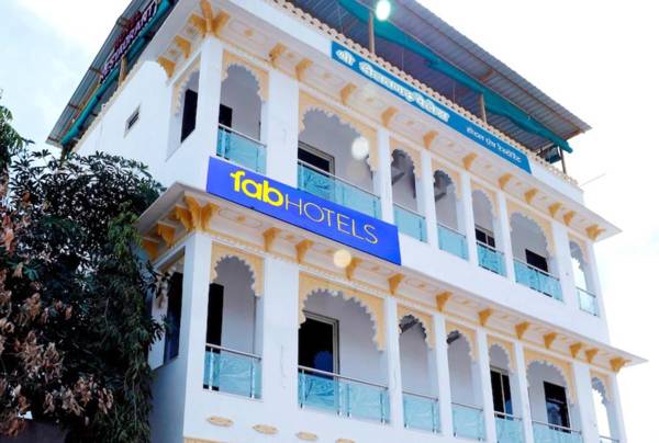 FabExpress Daulat Garh