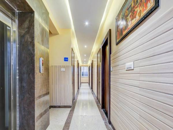 OYO Townhouse 802 Hotel Lotus