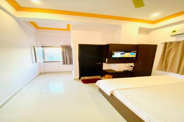 OYO 80267 Hotel Data Shree