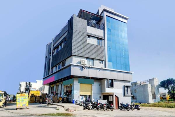 Collection O 83988 Hotel Sun Palace