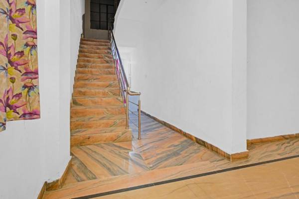 OYO 84167 Hotel Mansa