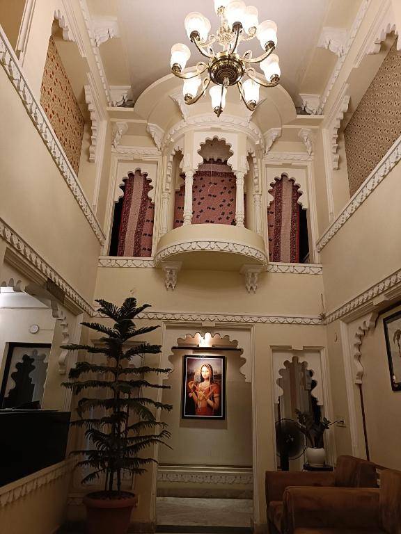 Hotel KSR Moti Mahal