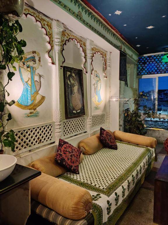 Dream Heaven Haveli ( lake View )