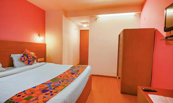 FabHotel Khems Shoram Palace Road