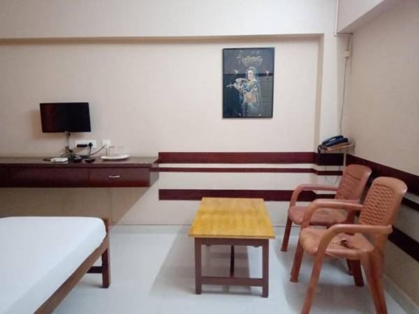 SANGEETHA TOURIST HOME