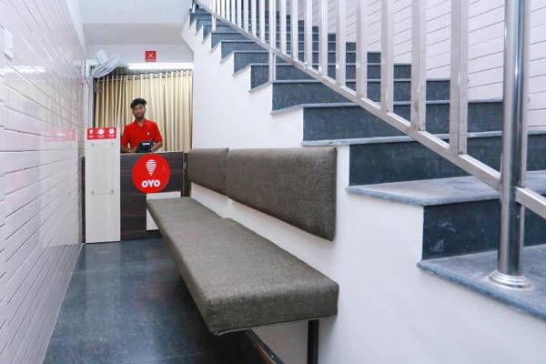 OYO 10220 Chaithanya Complex