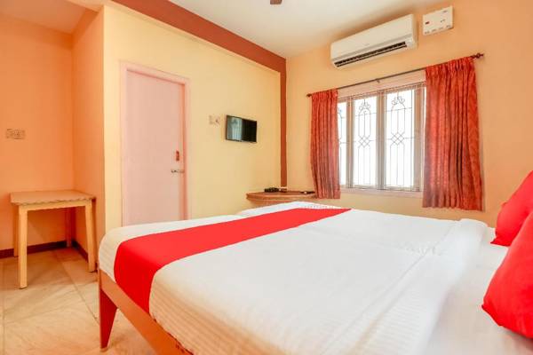 OYO 71454 Hotel Viknesh Residency