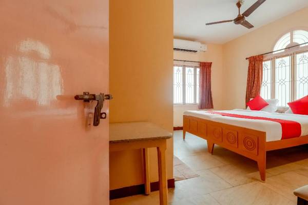 OYO 71454 Hotel Viknesh Residency