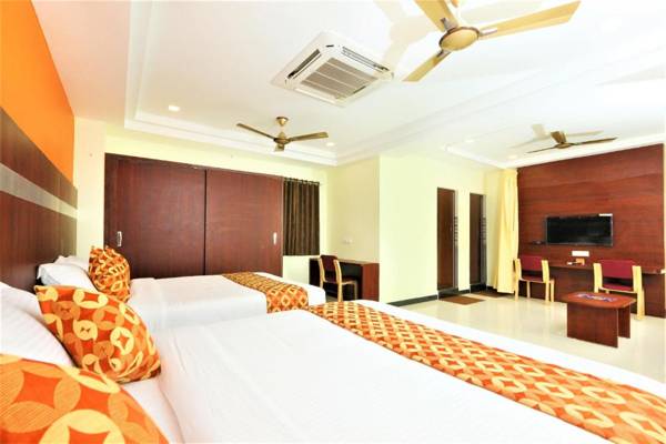 OYO 15115 Hotel Ramcharan Residency