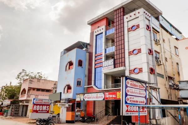 OYO 69574 Hotel Dmr Residency
