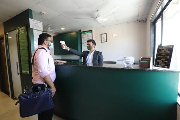 GreenOtel Rooms Hazira Surat