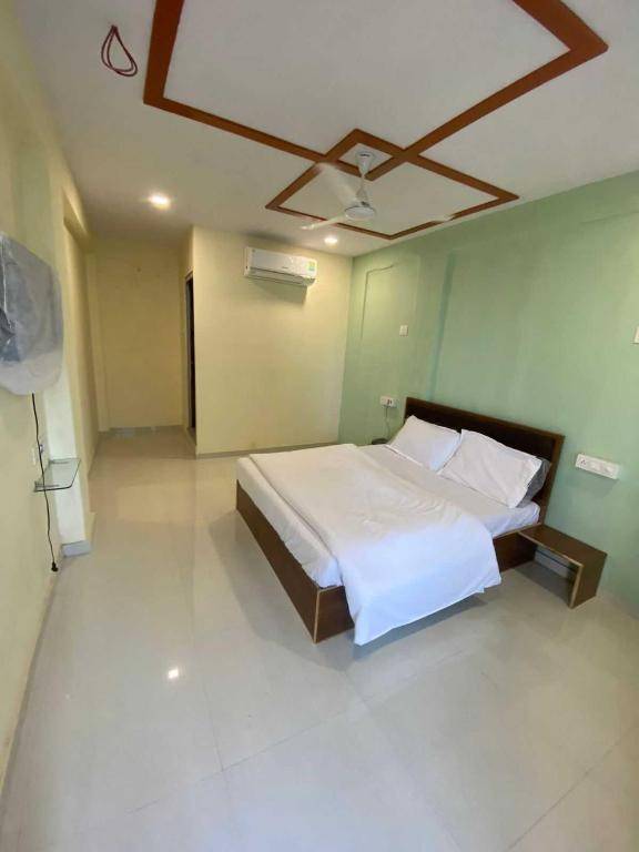 OYO 90390 Hotel Intercity