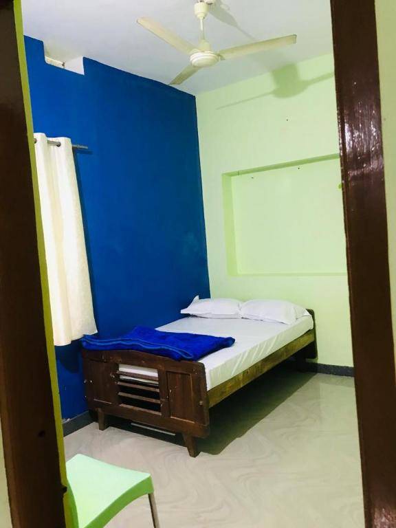 LIVIN HUB HOMESTAY