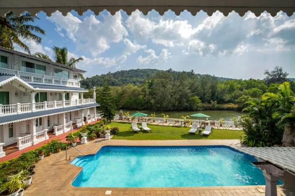 Stone Wood Riverfront Resort