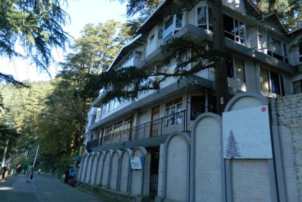 Goroomgo Rahat Regency Shimla