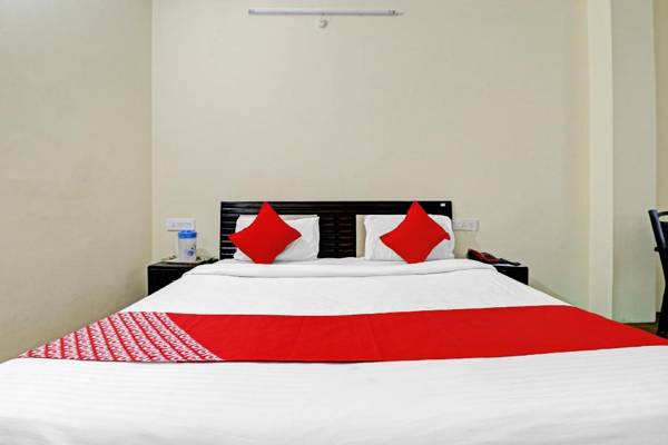 OYO 85581 New Shushant Regency