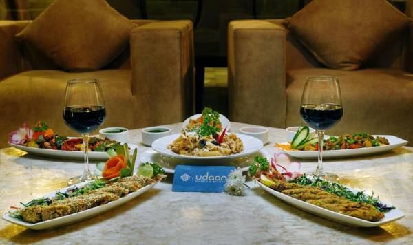 Udaan Clover Hotel Banquet & Spa